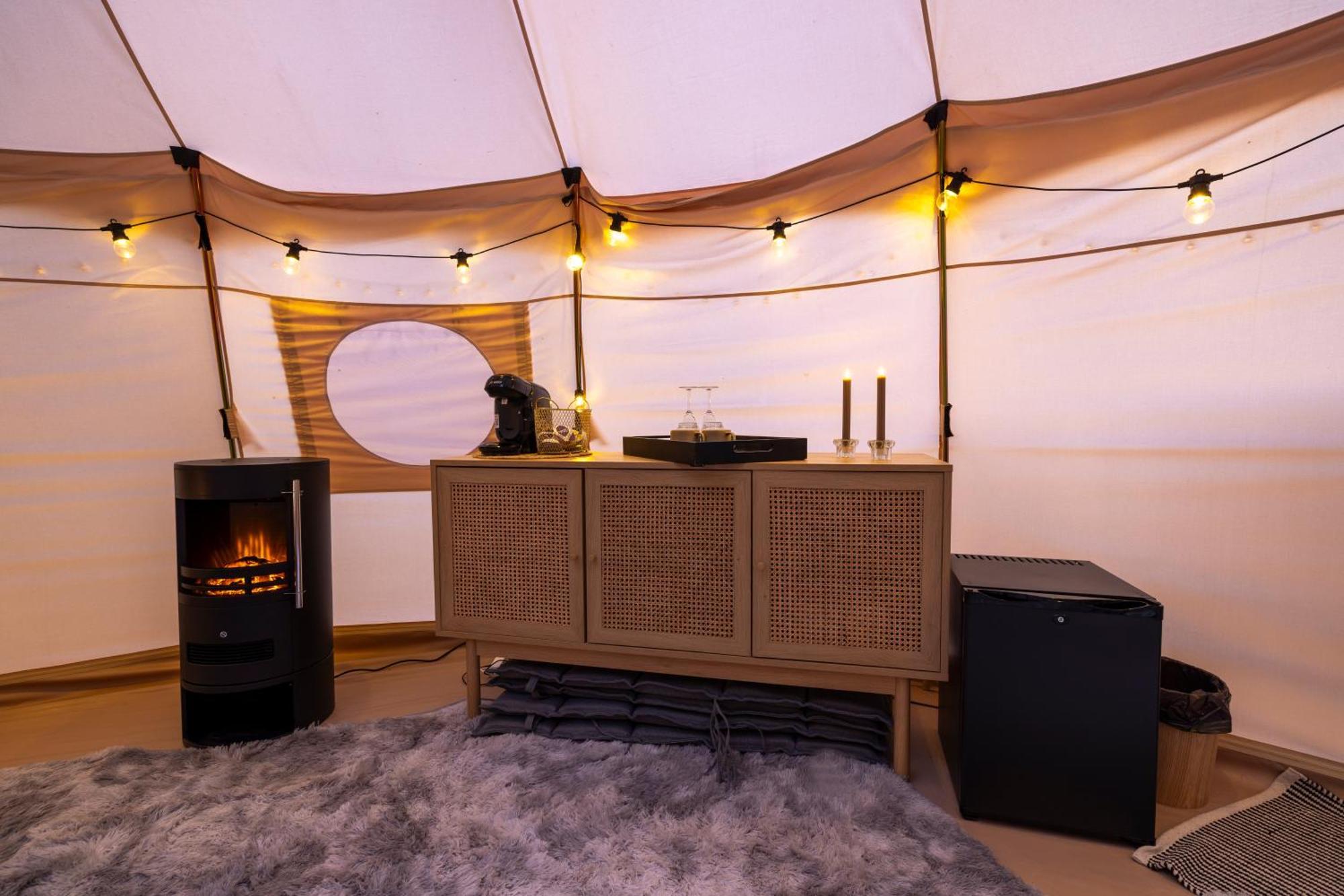Отель Holmegaard Vin Og Glamping Dannemare Экстерьер фото