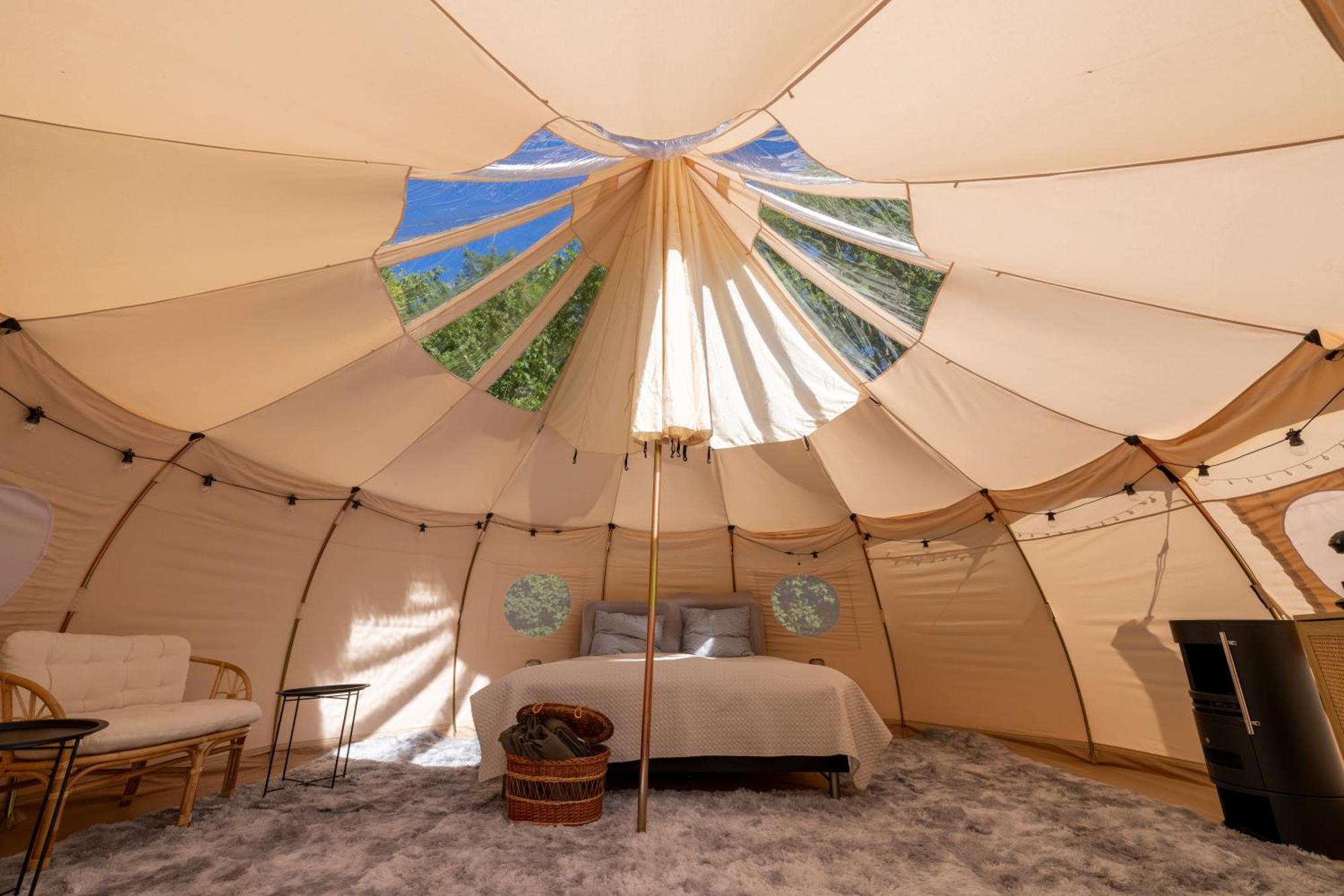 Отель Holmegaard Vin Og Glamping Dannemare Экстерьер фото